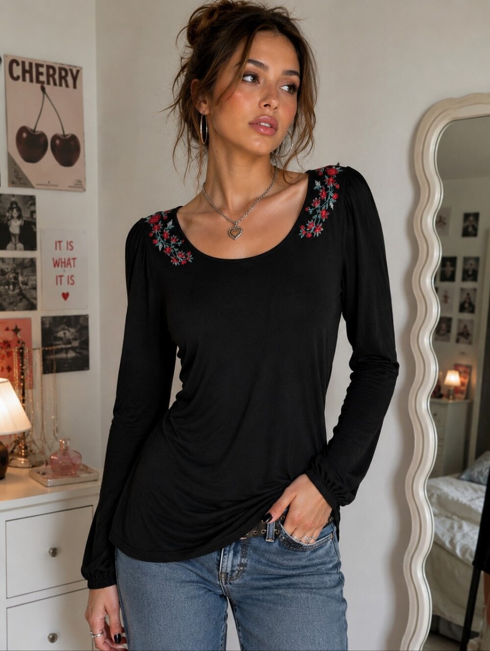 AMERICAN EAGLE Soft & Sexy Black Embroidered Floral Long Sleeve Top Small Boho S